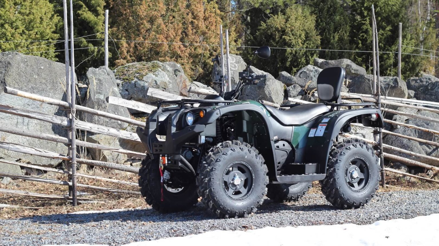 Mitä vakuutuksia ATV-mönkijälle tarvitaan? - Trapper mönkijät ja veneet
