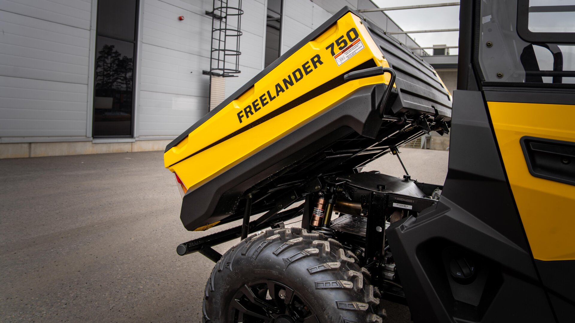 750 T1b Freelander Lämpöhytillä